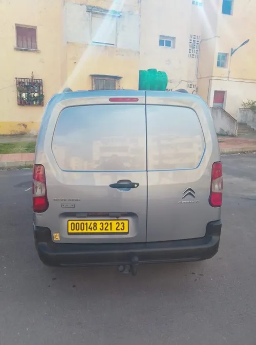 Citroen Berlingo 2021 K9
