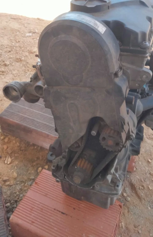 Moteur caddy 1.9 tdi