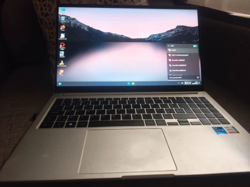 Samsung Galaxy book 15" i7 13th/16ram/512 SSD