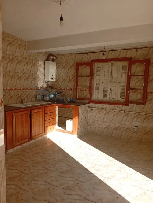 Location Appartement Niveau de villa Studio Alger Khraissia