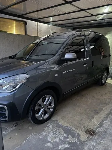 Renault Kangoo 2025 Version steapway