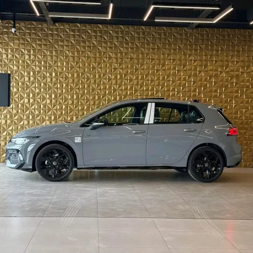 Volkswagen Golf 8.5 2025 
