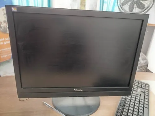 Ordinateur bureau top