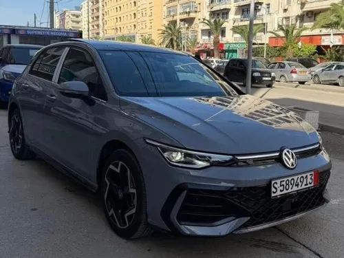 Volkswagen Golf 8.5 2025 R line