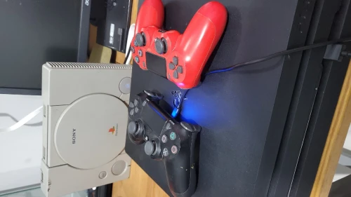 Ps4 pro 1tb 2 manette 12.52