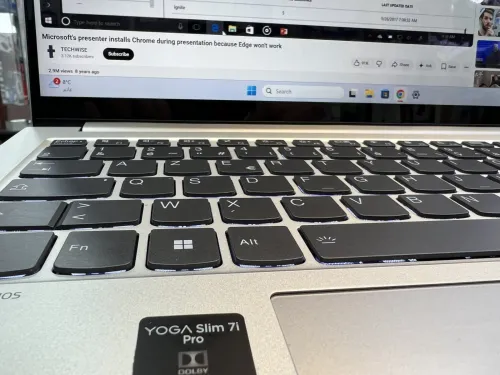 LENOVO yoga slim 7i pro