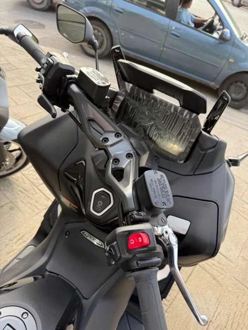 YAMAHA Tmax 563 2026