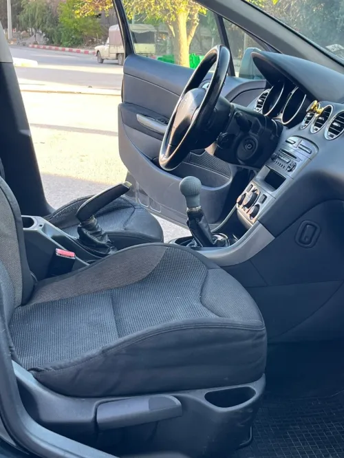 Peugeot 308 2013 