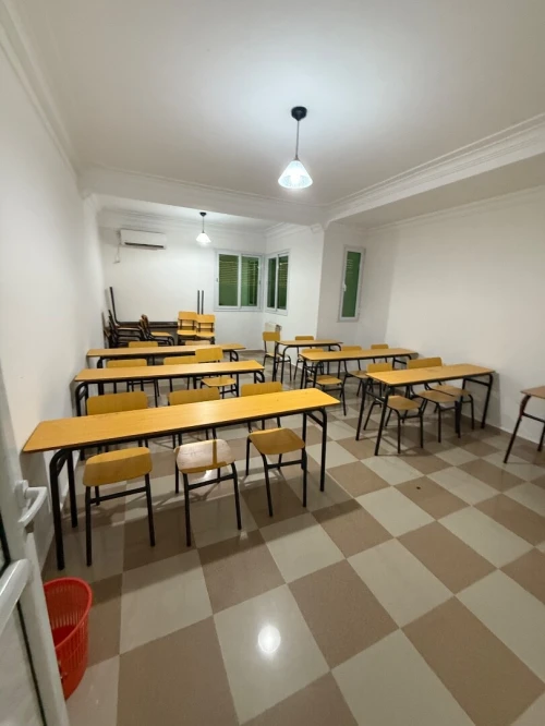 Location Appartement Niveau de villa F5 Alger Dely brahim