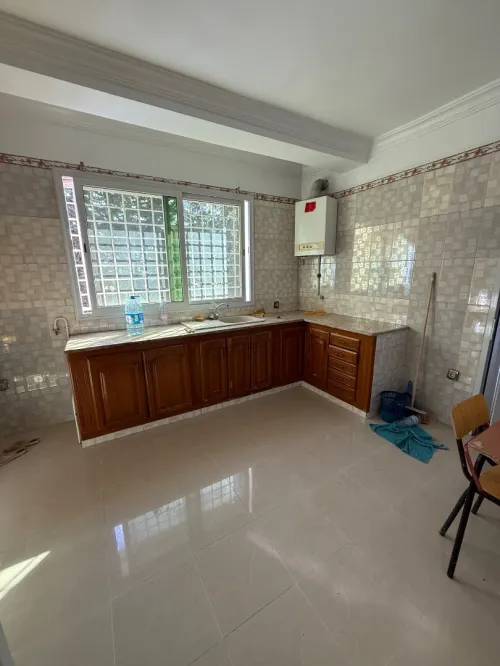 Location Appartement Niveau de villa F5 Alger Dely brahim