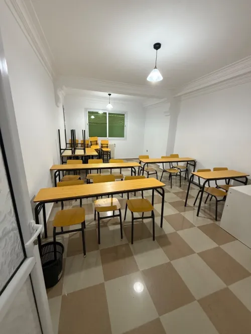Location Appartement Niveau de villa F5 Alger Dely brahim