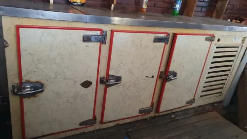 Arrière bar frigo 3 portes