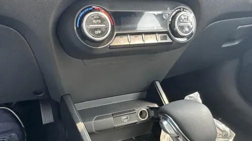 Kia KX1 2025 Luxury