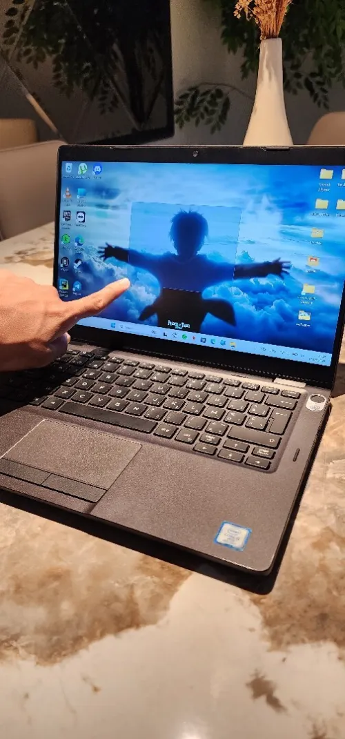 Dell Latitude 5300 2-in-1 x360 i5 8eme 16GB RAM 512GB SSD 13.3" FULL HD IPS TACTILE CONVERTIBLE