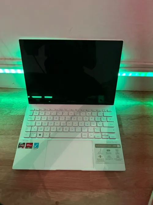 Asus zenbook s13 oled 