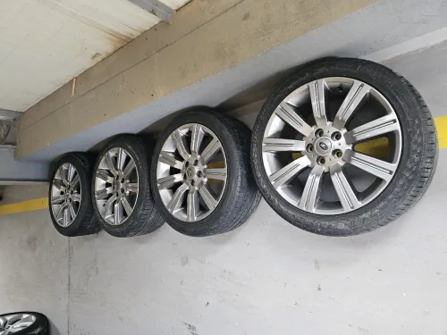 Jantes et pneus range rover
