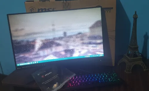 Ecran MSI Optix MAG241CV 1080p 144hz VA