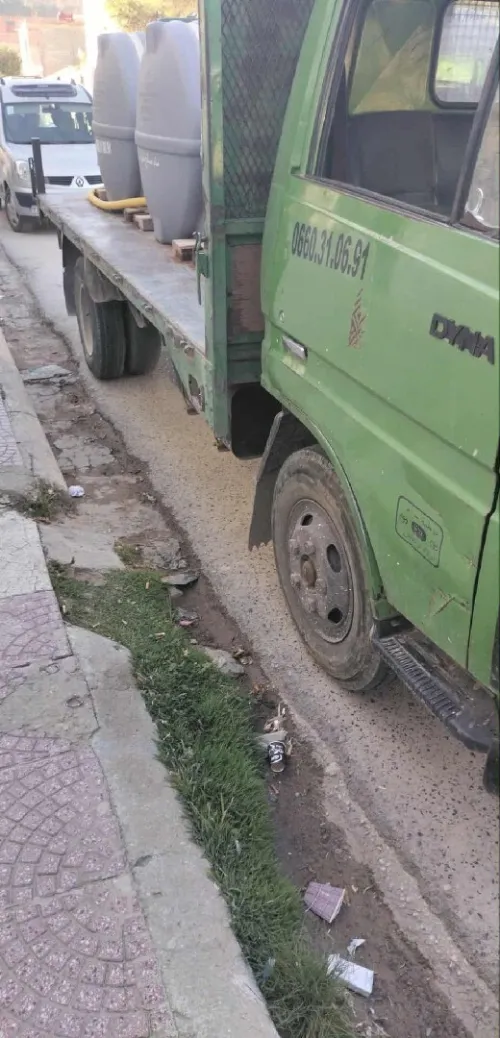 Toyota b30 B30 1982