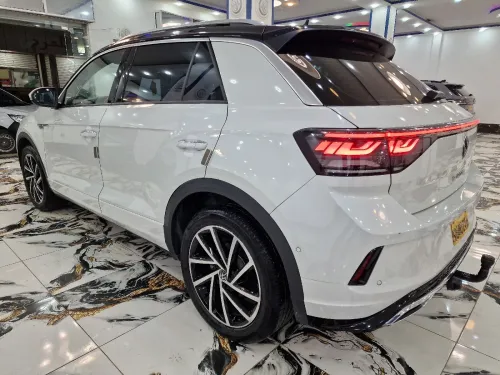 Volkswagen T-Roc 2024 R-Line 