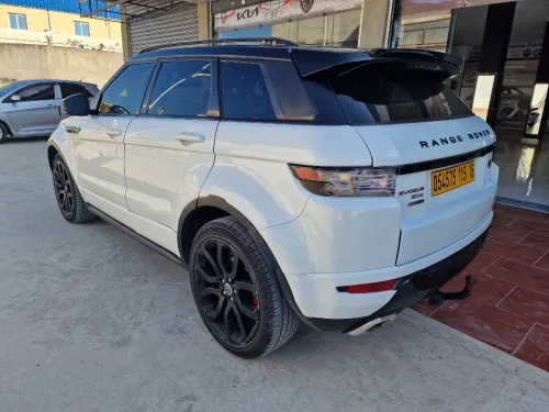 Land Rover Range Rover Evoque 2015 Dynamique 5 Portes 