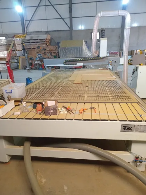CNC ROUTEUR 20/40 TBK