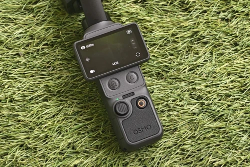 DJI OSMO POCKET 4 2026 STANDARD COMBO 4K - STABILISE COMPACT ULTRA PERFORMANT - AUTONOMIE OPTIMISÉE - VLOGGERS & VOYAGE