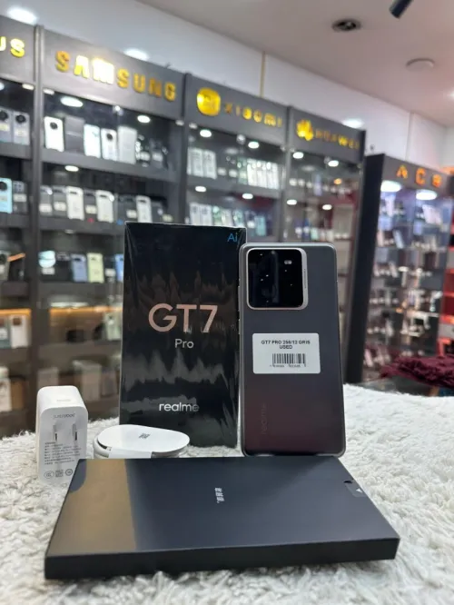 Realme GT7 Pro 12GB 256GB 2 SiM BOITE