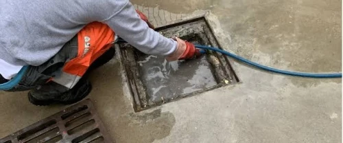 تنضيف جميع قنوات الصرف الصحي 