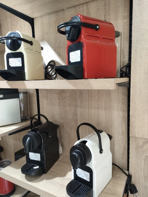 #Nespresso machine à Café essenza mini
