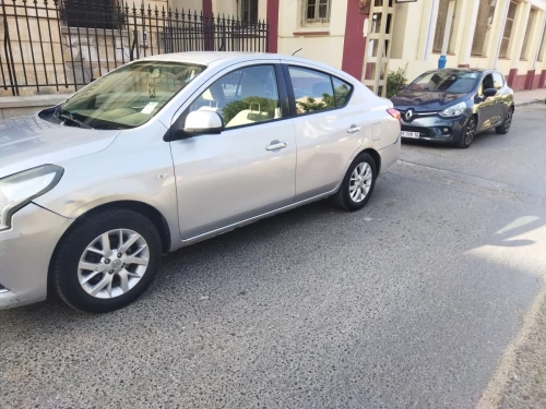 Nissan Sunny 2015 Acenta pack