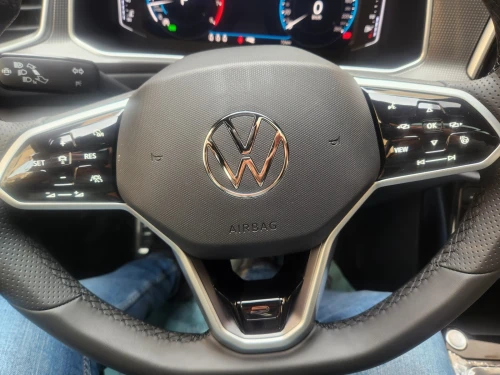 Volkswagen T-Roc 2025 R-Line 