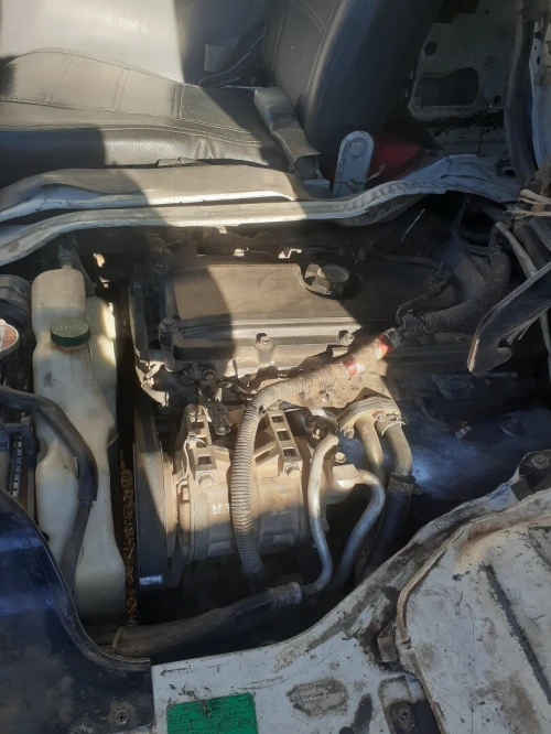 Nissan Urvan 2005