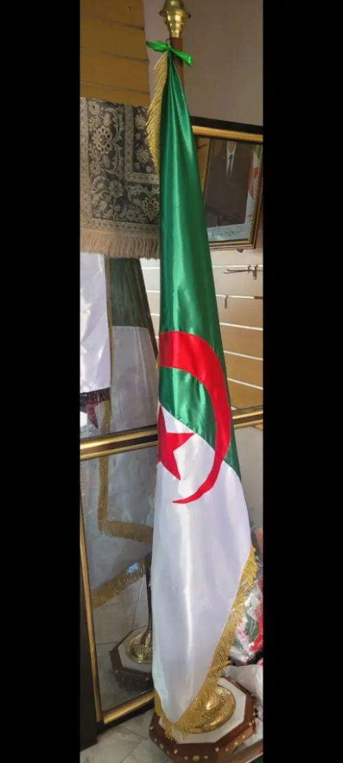 Confection et vente de drapeau