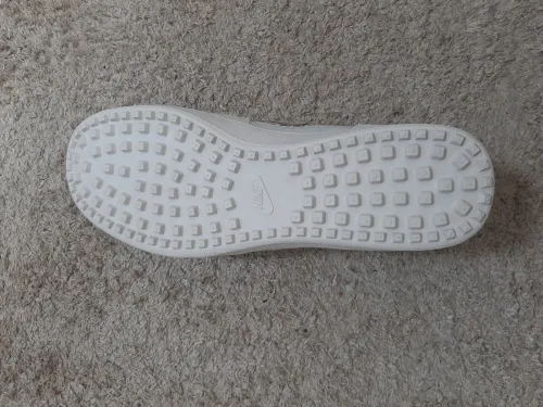 Nike Field General