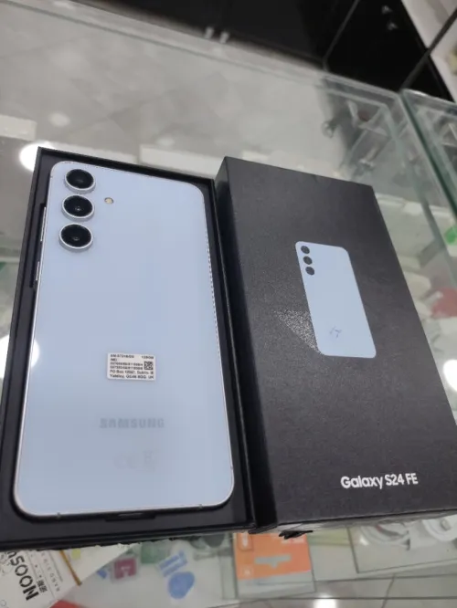 Samsung Galaxy S24 FE duos boîte 🇬🇧
