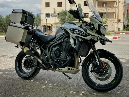 Triumph tiger 1200 2021 Triumph cc xpplorer 2019
