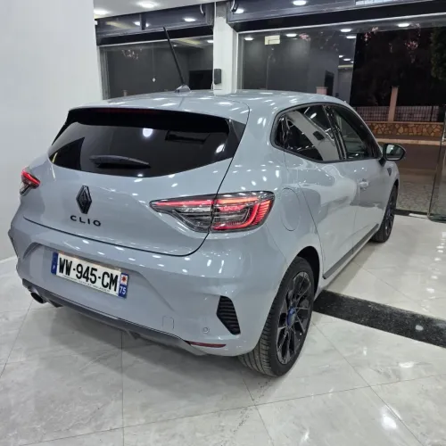 Renault Clio 5  2025 Alpine