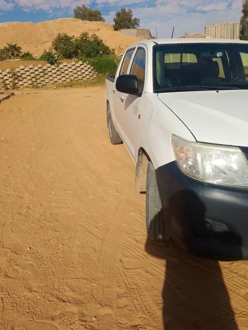 Toyota Hilux 2015 LEGEND DC 4x2