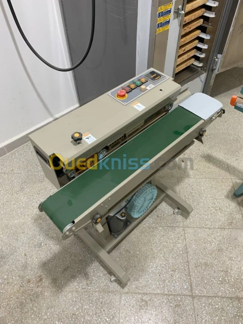 Soudeuse automatique vv