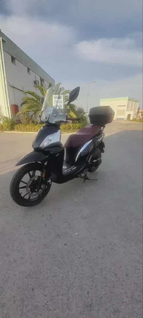Sym St 200 2024