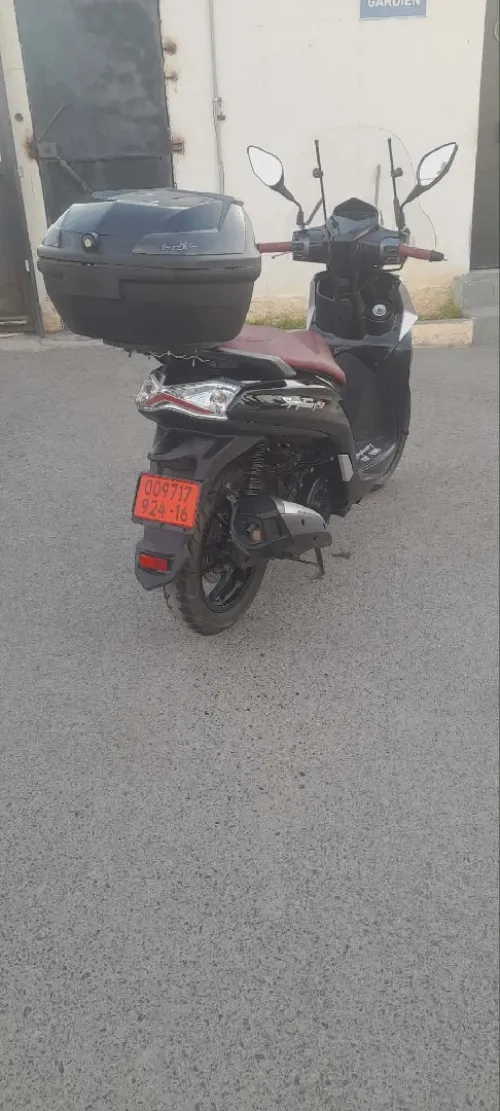 Sym St 200 2024
