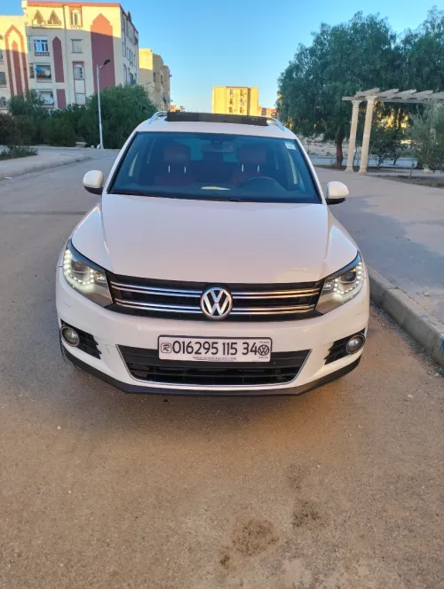 Volkswagen Tiguan 2015 Carat +