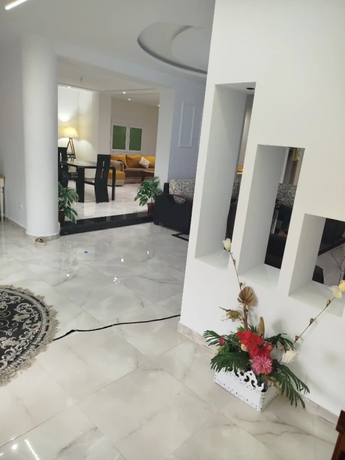Location Appartement Niveau de villa F4 Alger Sidi moussa