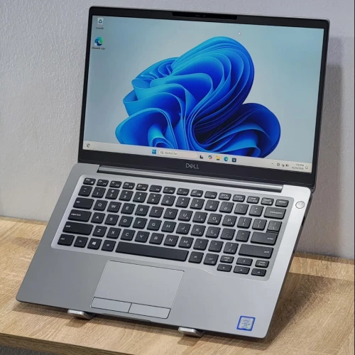 DELL LATITUDE 7400 SILVER EDITION