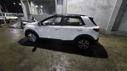 Kia KX1 2025 