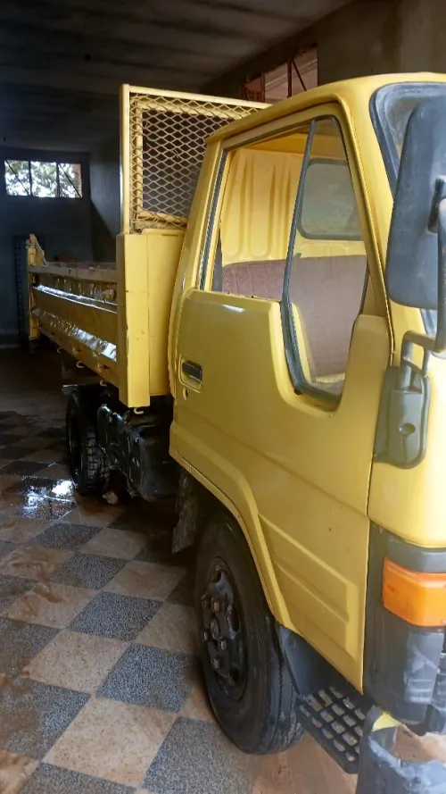 Toyota Dyana 1986