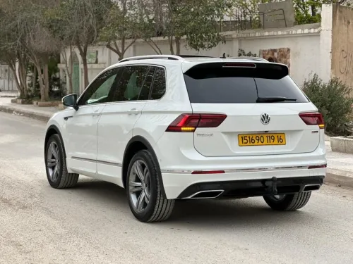 Volkswagen Tiguan 2019 R Line