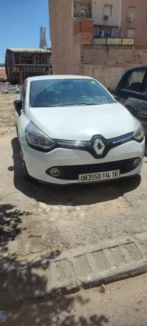 Renault Clio 4 2014 Seventeen