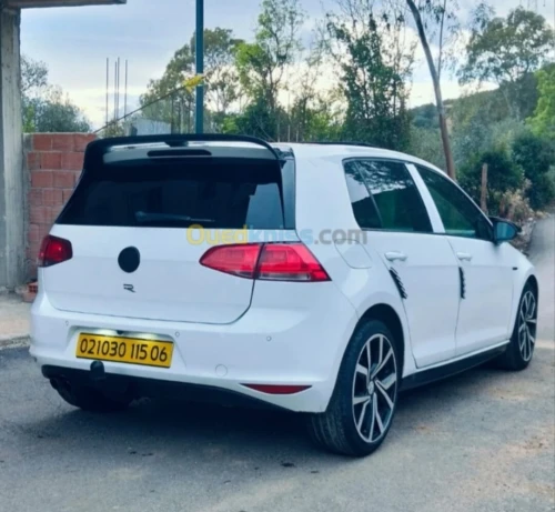 Volkswagen Golf 7 2015 Cup