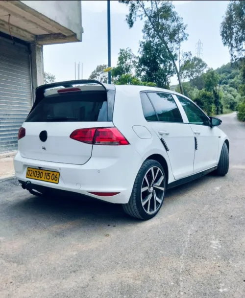 Volkswagen Golf 7 2015 Cup